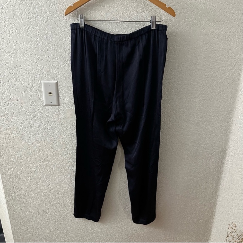 Vince Drawstring Pants
Size small - Picture 8 of 11